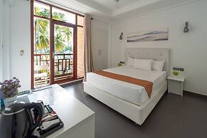 Silver Oasis Maldives