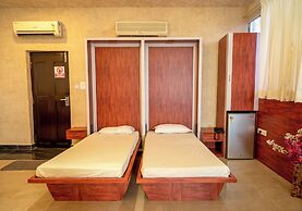 4 Seasons Suites