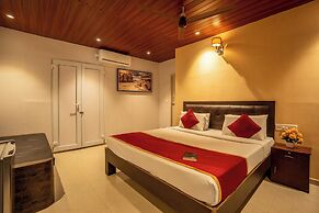 4 Seasons Suites