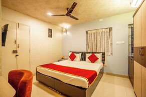 4 Seasons Suites