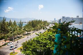 Santori Hotel Danang Bay