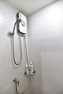 Lumpini Wongamat Suites