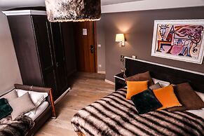 Art Hotel Grivola