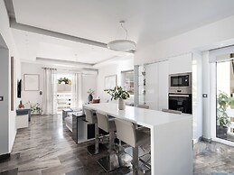 Nikis Dream Luxury Apartments
