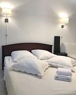 Sverchkov 8 Hotel
