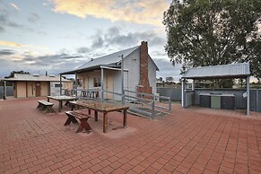 Mungo Shearers' Quarters