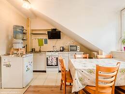 Folks Village Plowce House