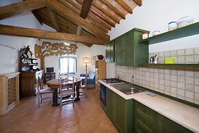 Agriturismo Borgo Podernovo
