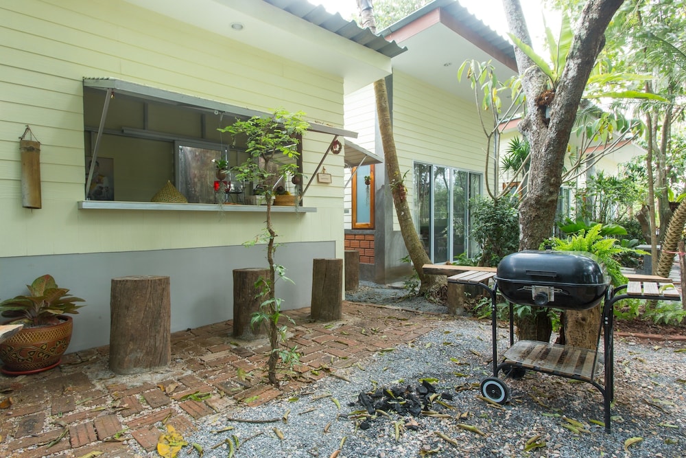 P's Cottage