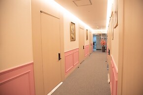 Calistar Hotel