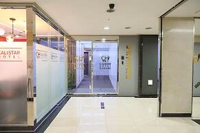 Calistar Hotel