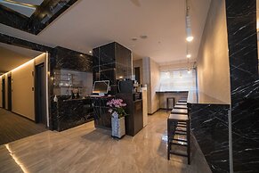 Calistar Hotel