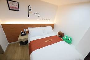 Calistar Hotel