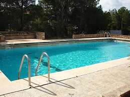 Villa Yate