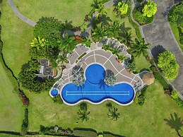 Los Sueños Condo