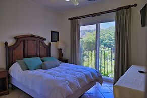 Los Sueños Condo