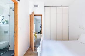 Diz 3 By TLV2rent