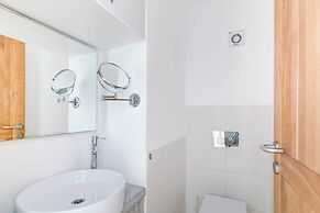 Diz 3 By TLV2rent