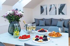 Seven Wishes Boutique Residence