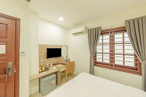 Lake View Hotel