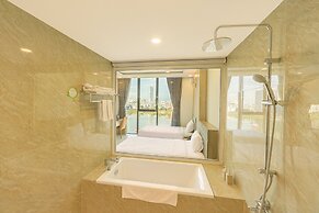 Lake View Hotel