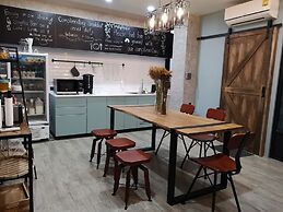 Luck Esan Loft - Hostel