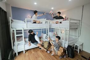 Luck Esan Loft - Hostel