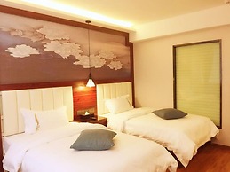 Zhu Ying Art Hotel