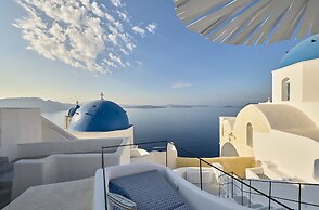 Cave Suite Oia