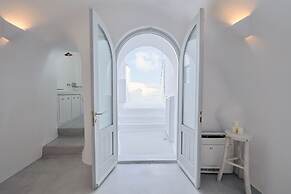 Cave Suite Oia