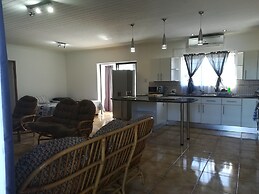 Little Sister's Self Catering