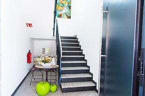 Hotel 37