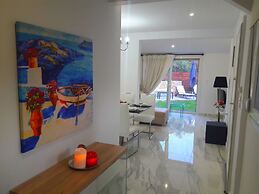 Salonikiou Beach Luxury Residences