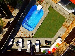 Salonikiou Beach Luxury Residences