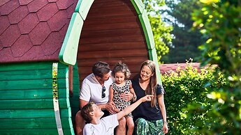 LEGOLAND Wilderness Barrels & Cabins