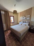 MarGio Skiathos Apartments