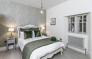 Firlands Lodge