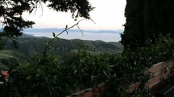 Pacithea Villas