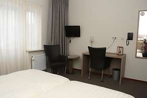 Hotel Ekamper