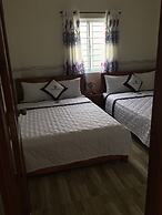 Trieu Hoang Hotel