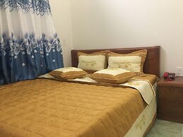 Trieu Hoang Hotel