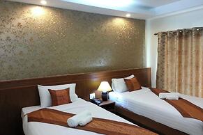 Karnmanee Place Hotel
