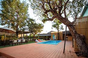 Blue River Resort