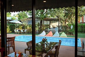 Blue River Resort