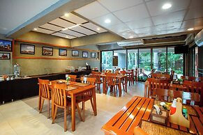 Blue River Resort