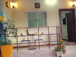 7 Colors House