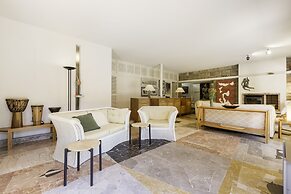 Beach Villa House