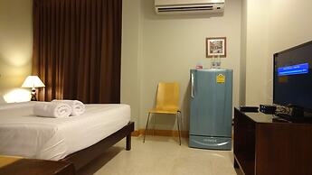 Mango Bedroom Inn