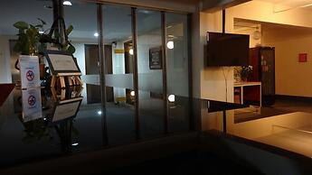 Mango Bedroom Inn