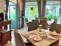Villa Amphawa